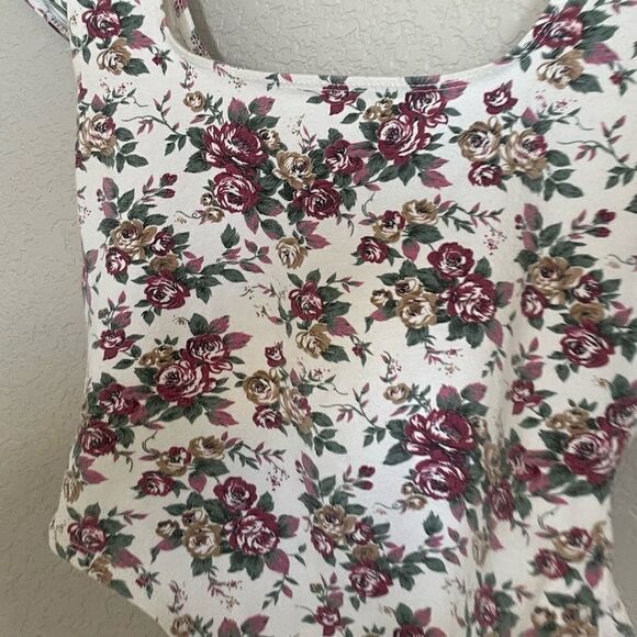 Floral bodysuit - Picture 8 of 8